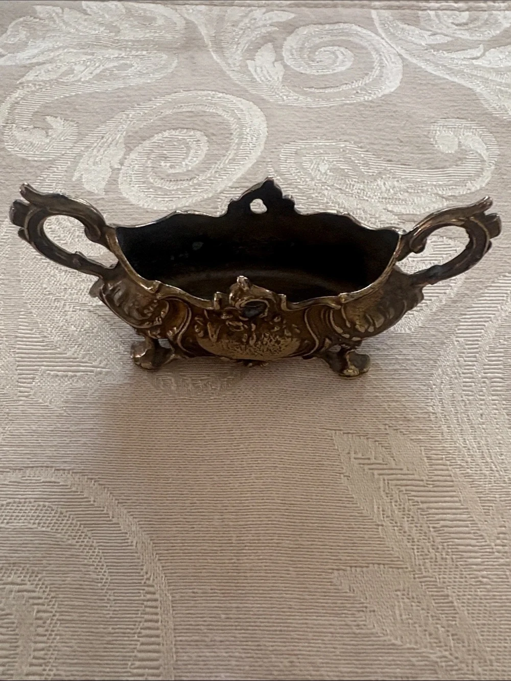 Ornate 19th century French Victorian Decorative Antique Brass‎ Tone bowl - Picture 2 of 4